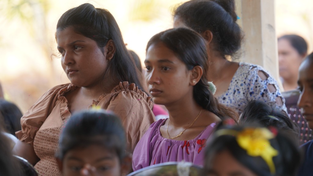 යෞවන සමාජය